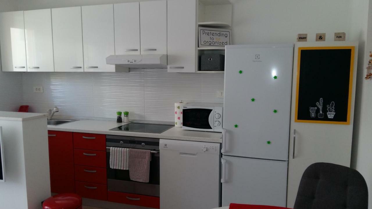 Apartment Dolea Split Exteriör bild